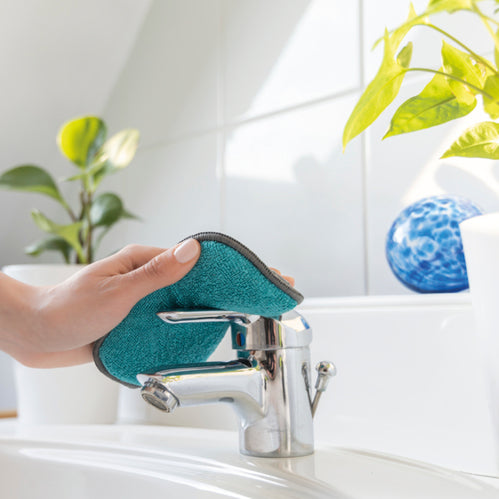 P27 C13 BATHROOM SPONGE