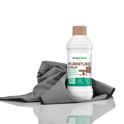 P74 C14 FURNITURE CREAM 250ML