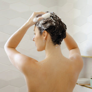 P80 C7 SOLID SHAMPOO + PORTE SAVON